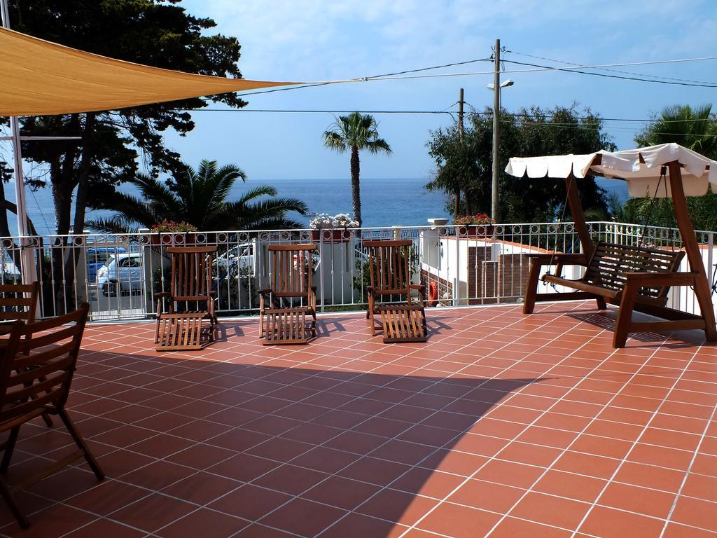 B&B Villa Sul Mare Melito Di Porto Salvo Exteriér fotografie